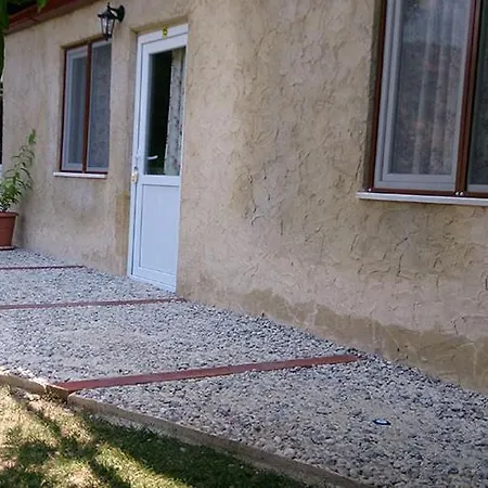 Onur Fethiye * ファラリア